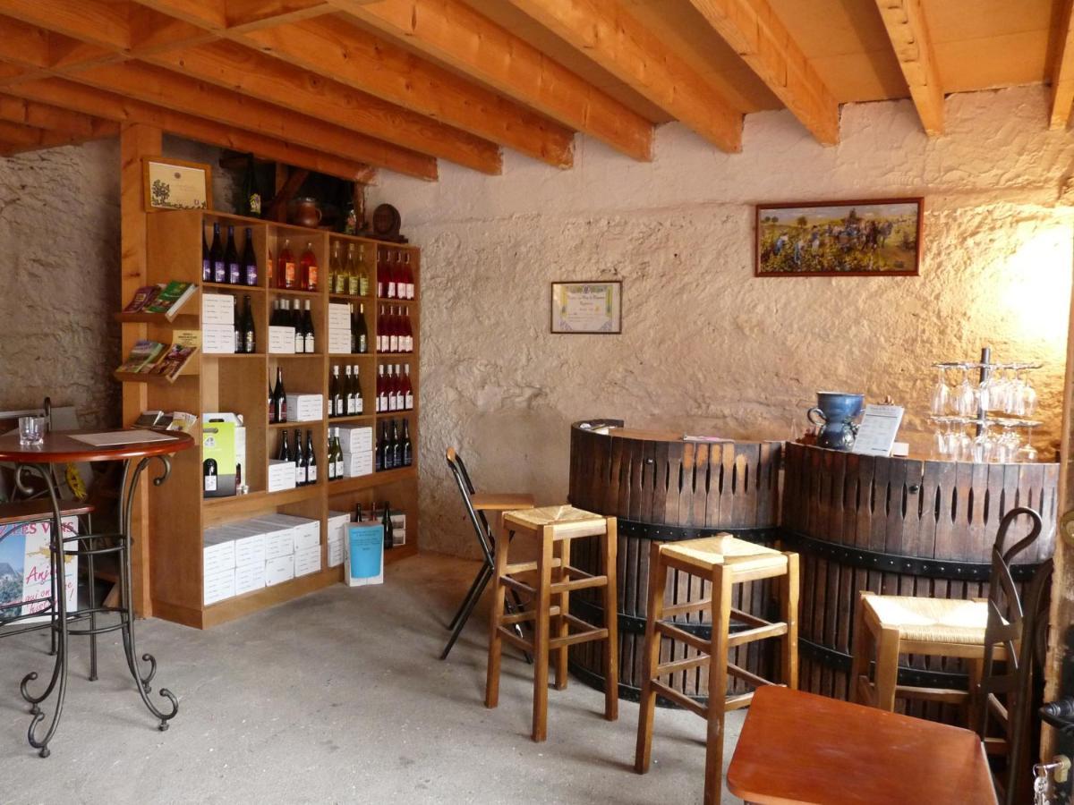 فندق Le Logis Du Livier Saint-Georges-sur-Layon المظهر الخارجي الصورة