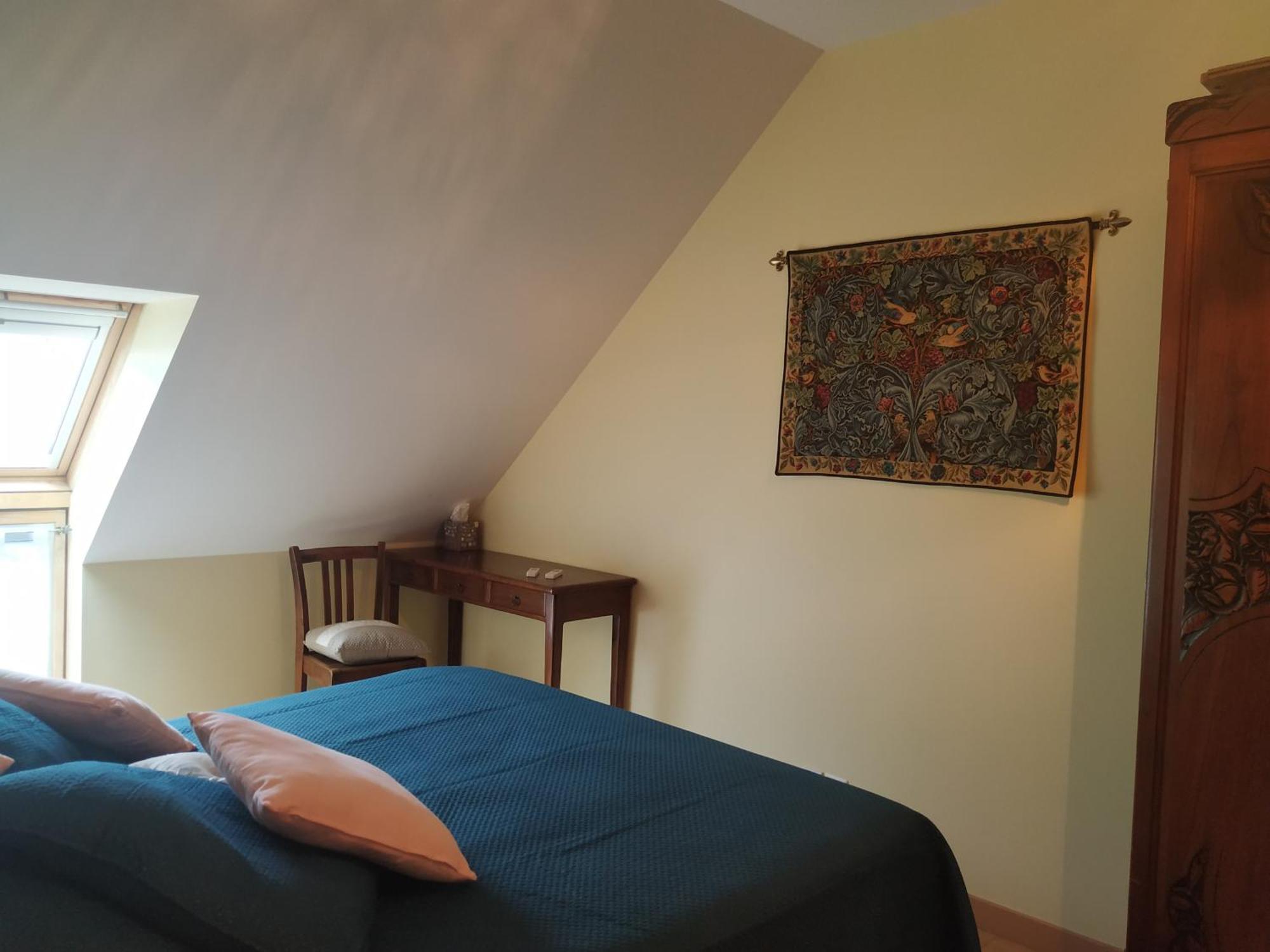 فندق Le Logis Du Livier Saint-Georges-sur-Layon الغرفة الصورة