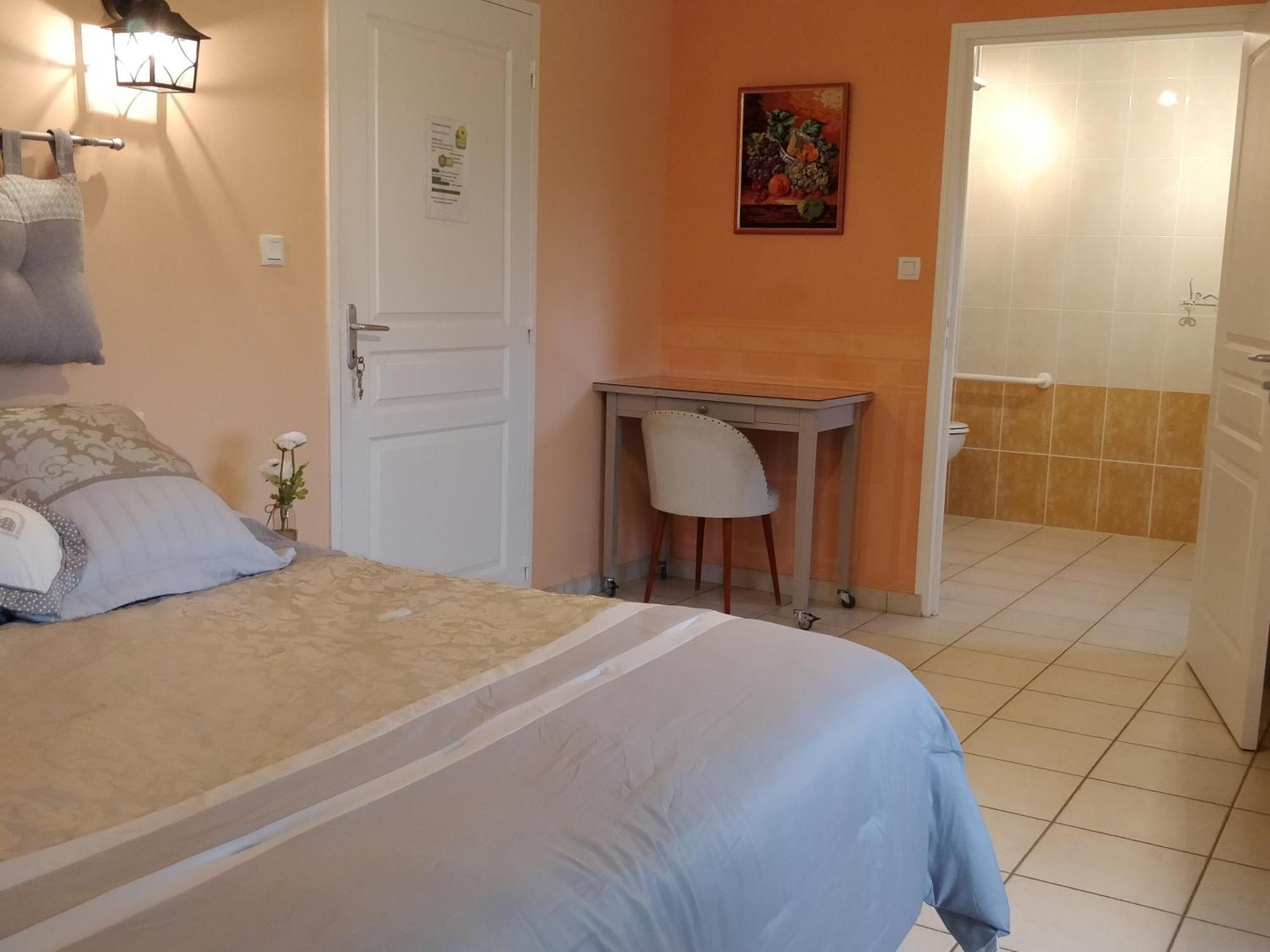 فندق Le Logis Du Livier Saint-Georges-sur-Layon المظهر الخارجي الصورة