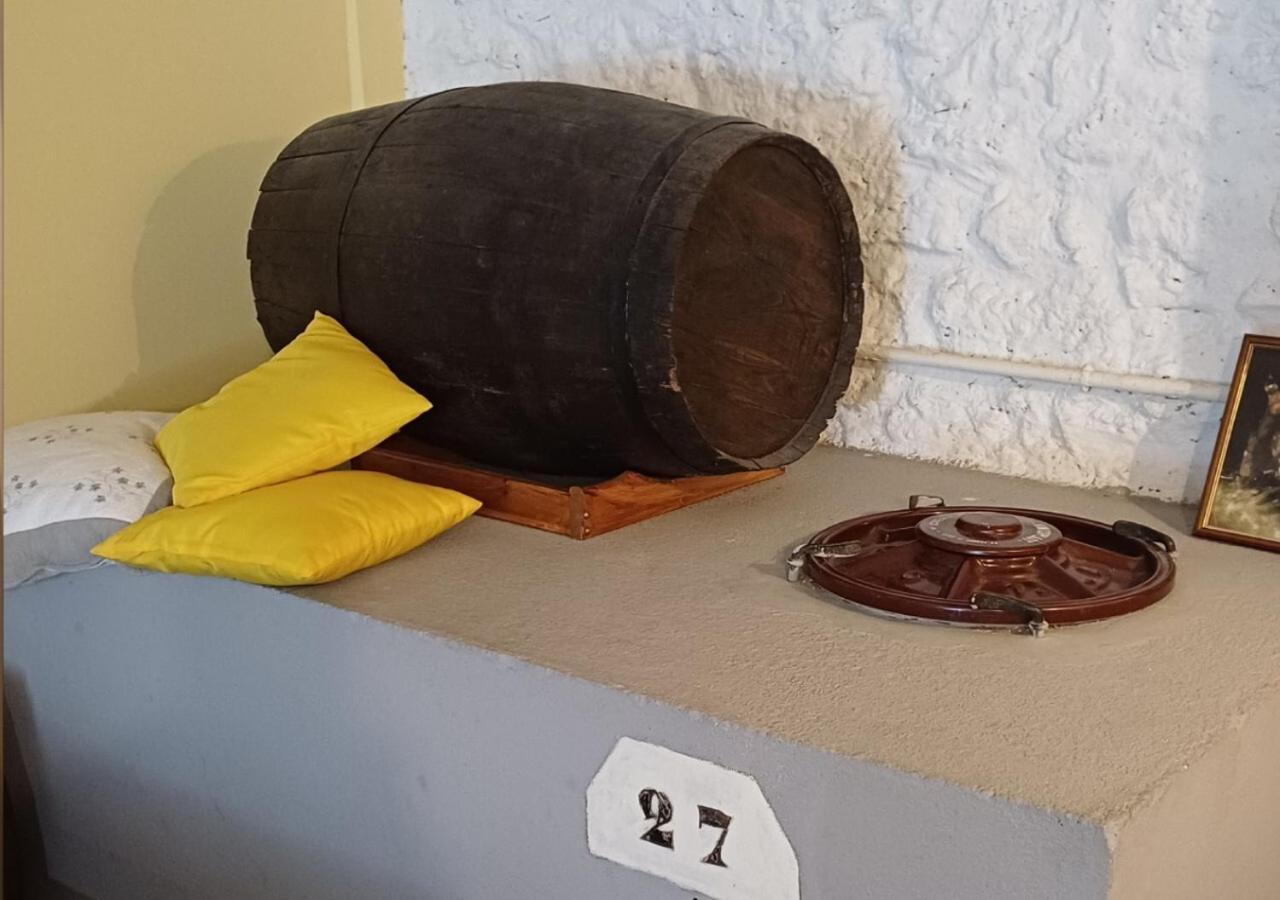 فندق Le Logis Du Livier Saint-Georges-sur-Layon الغرفة الصورة